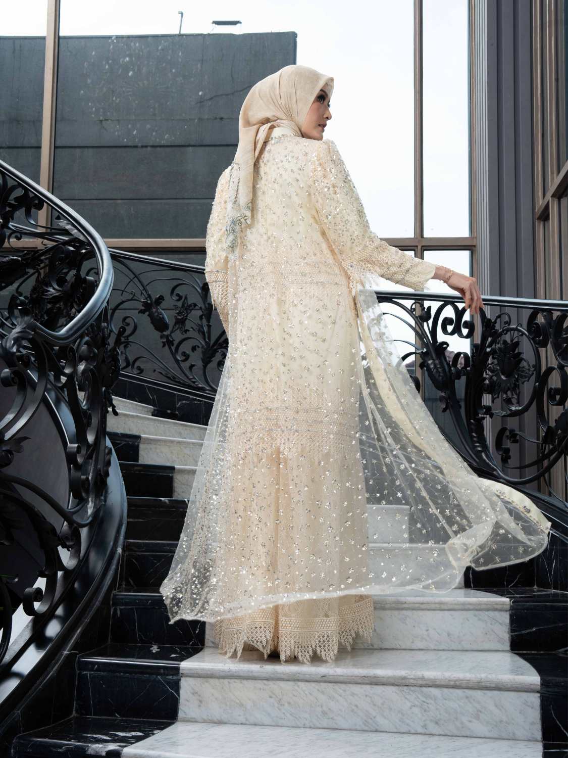 ZYVANNA DRESS - BUTTERYELLOW