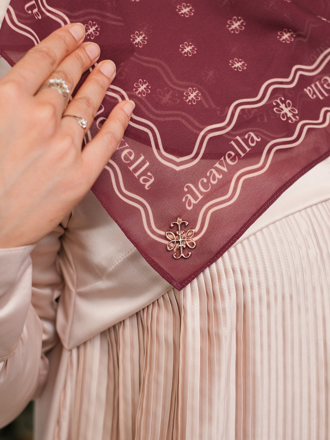 PASHMINA MONOGRAM - MAROON
