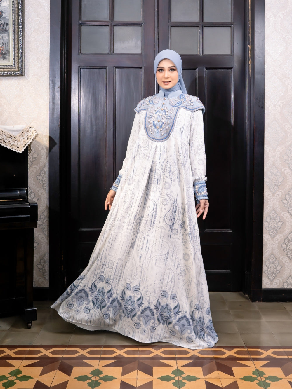 ALZEERA ABAYA - WHITEBLUE