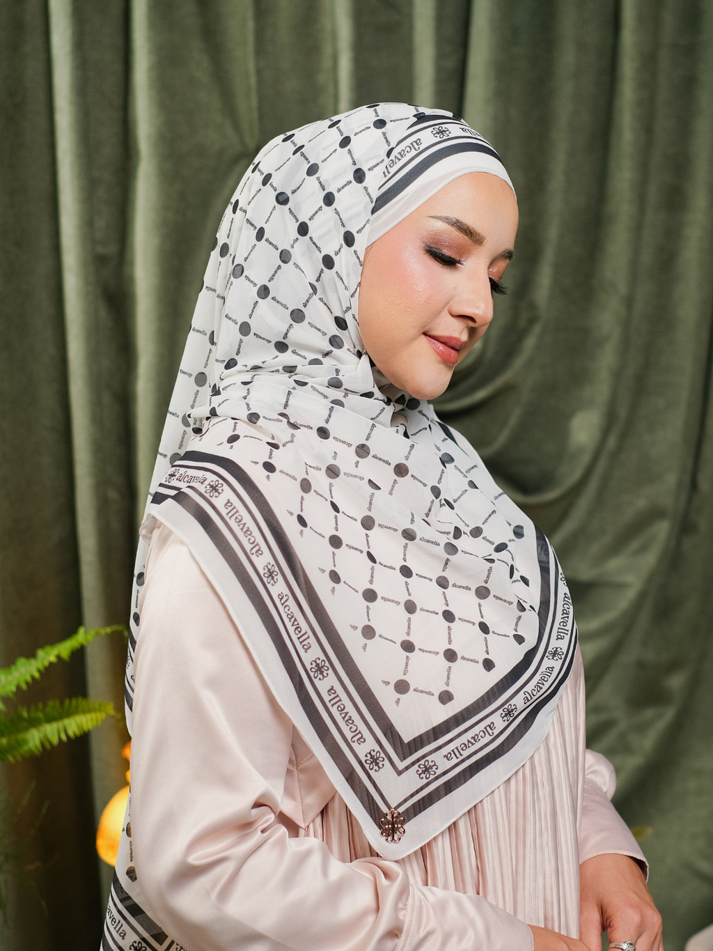 PASHMINA POLKA - BROKENWHITE