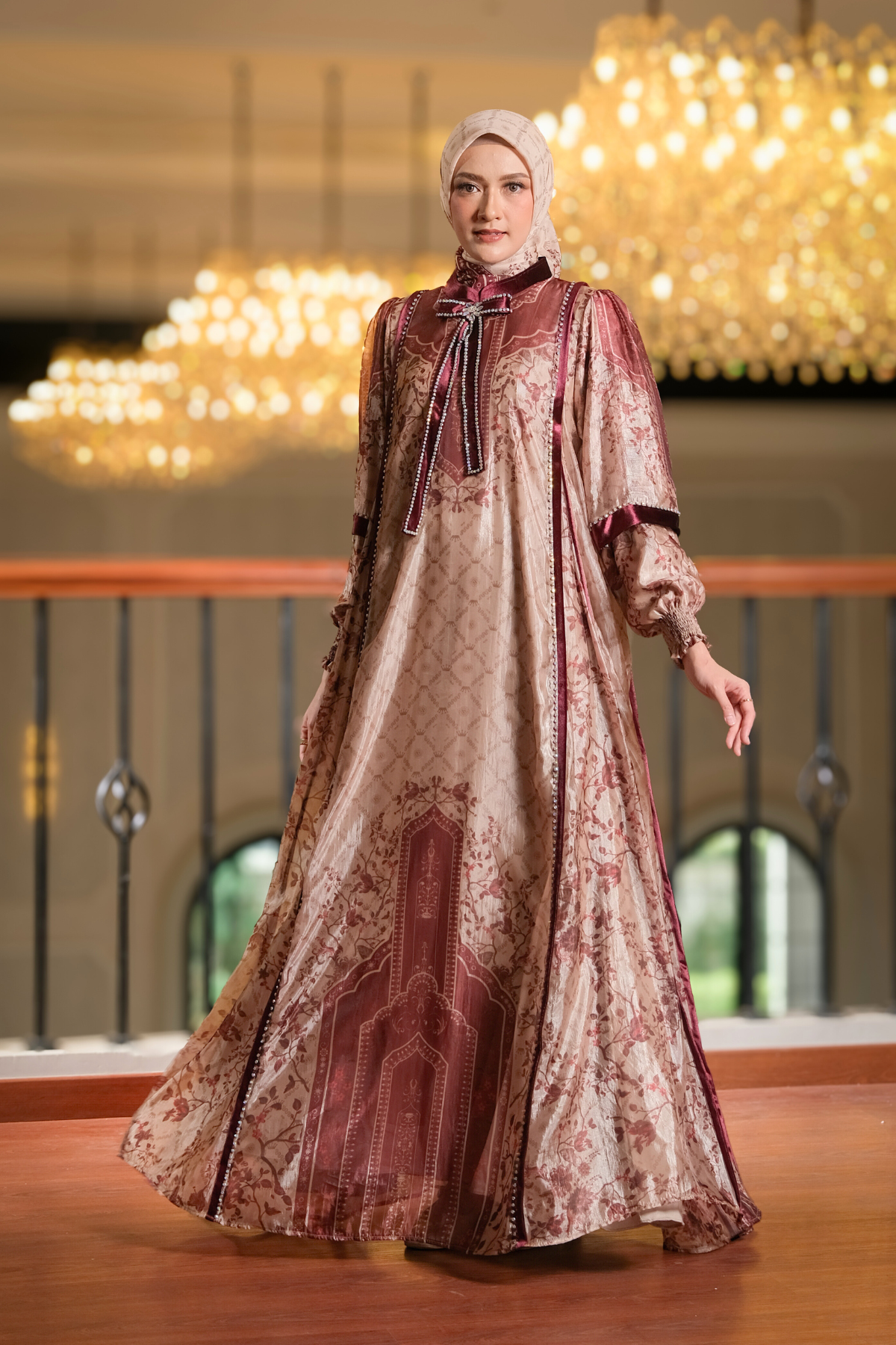 ZANEERA DRESS - VELVET CREAM
