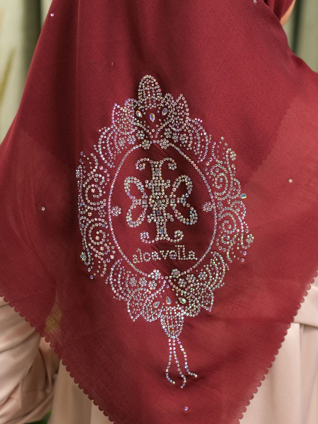 ELVARA KRISTAL SCARF - MAROON