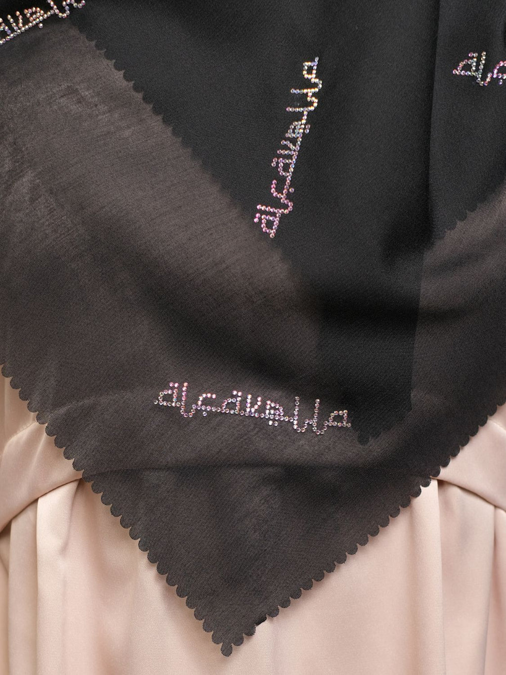 MEYSHAA KRISTAL SCARF - BLACK