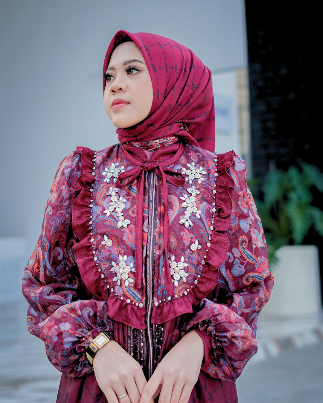 NAYYARA DRESS - WINEBERRY