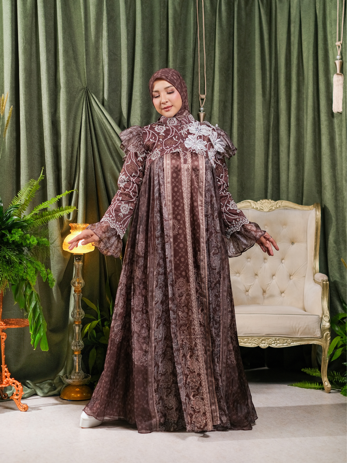 ZARELIA LACE DRESS - MAHOGANY