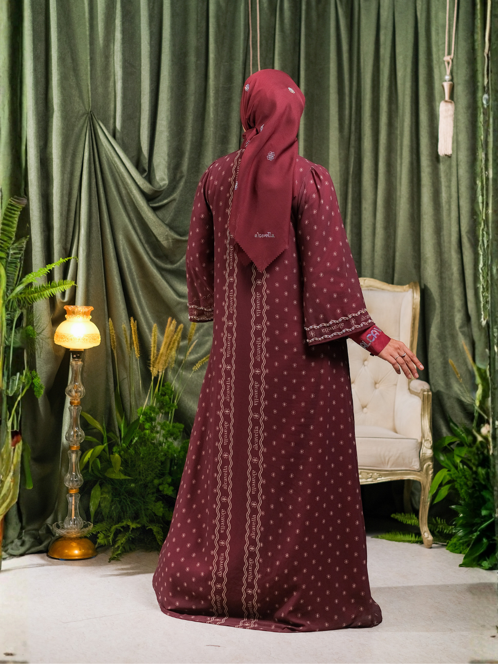 SHAIRAA ABAYA - MAROON