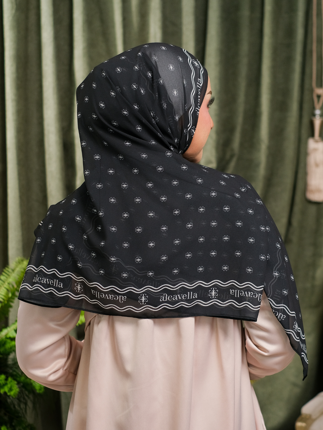 PASHMINA MONOGRAM - BLACK