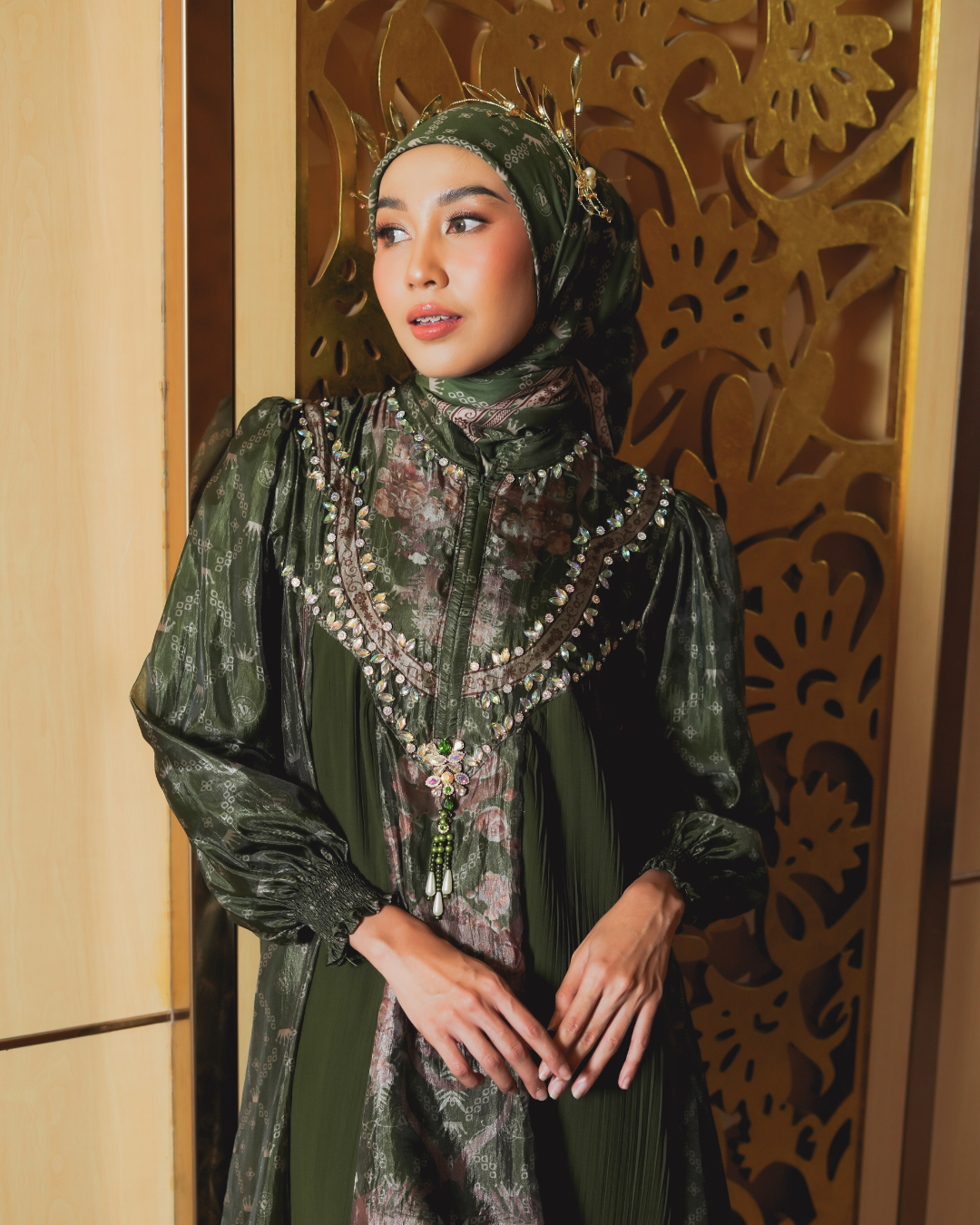 ZAREESHA AMEERA DRESS - MOSS GREEN