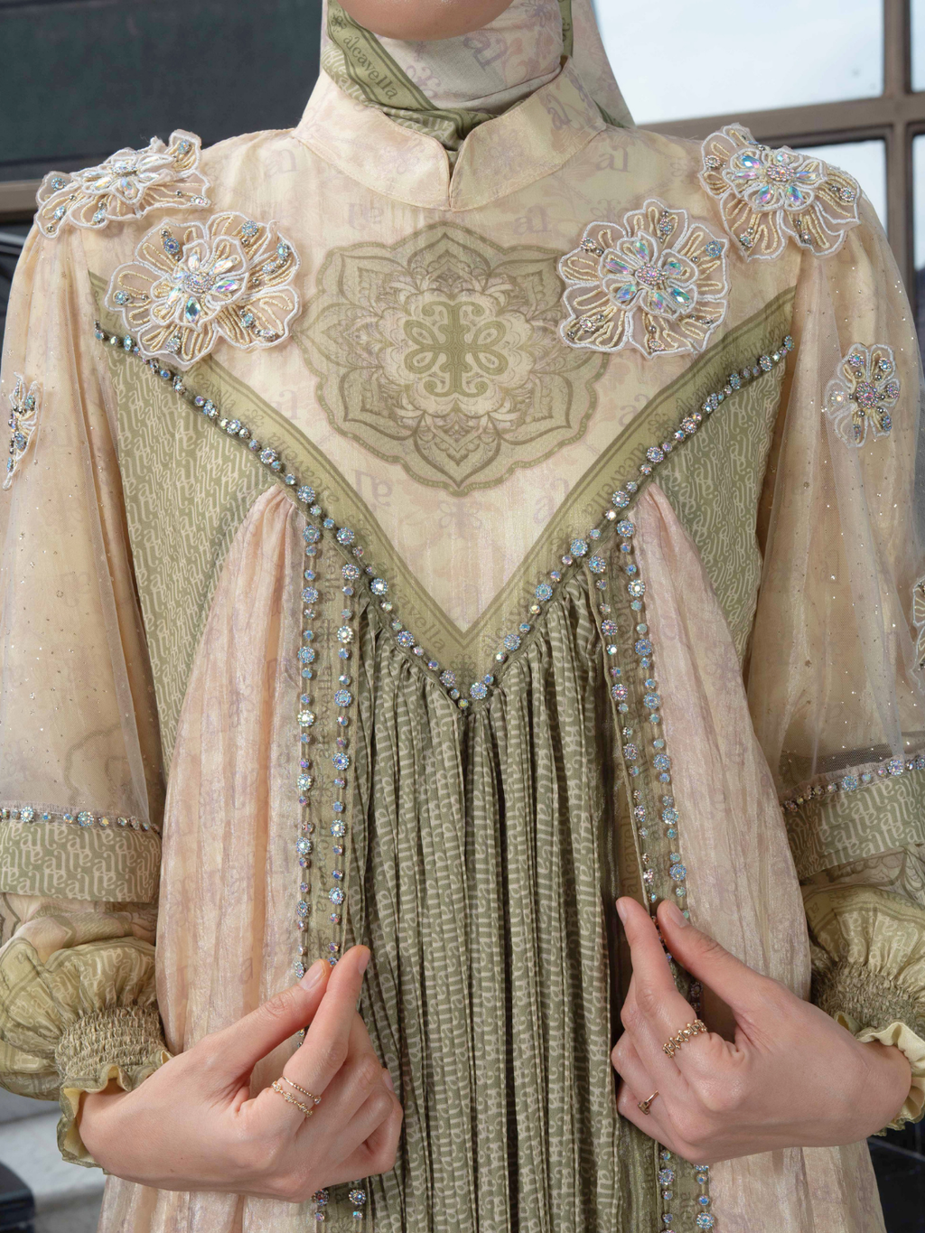 ZAVIERA DRESS - BUTTER YELLOW