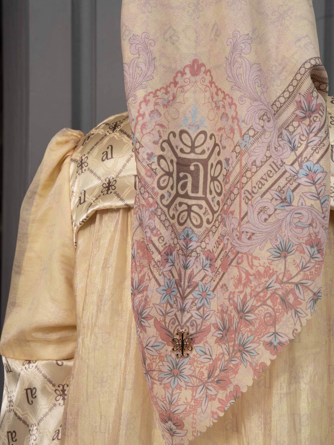 AYNARAA DRESS - BUTTERYELLOW