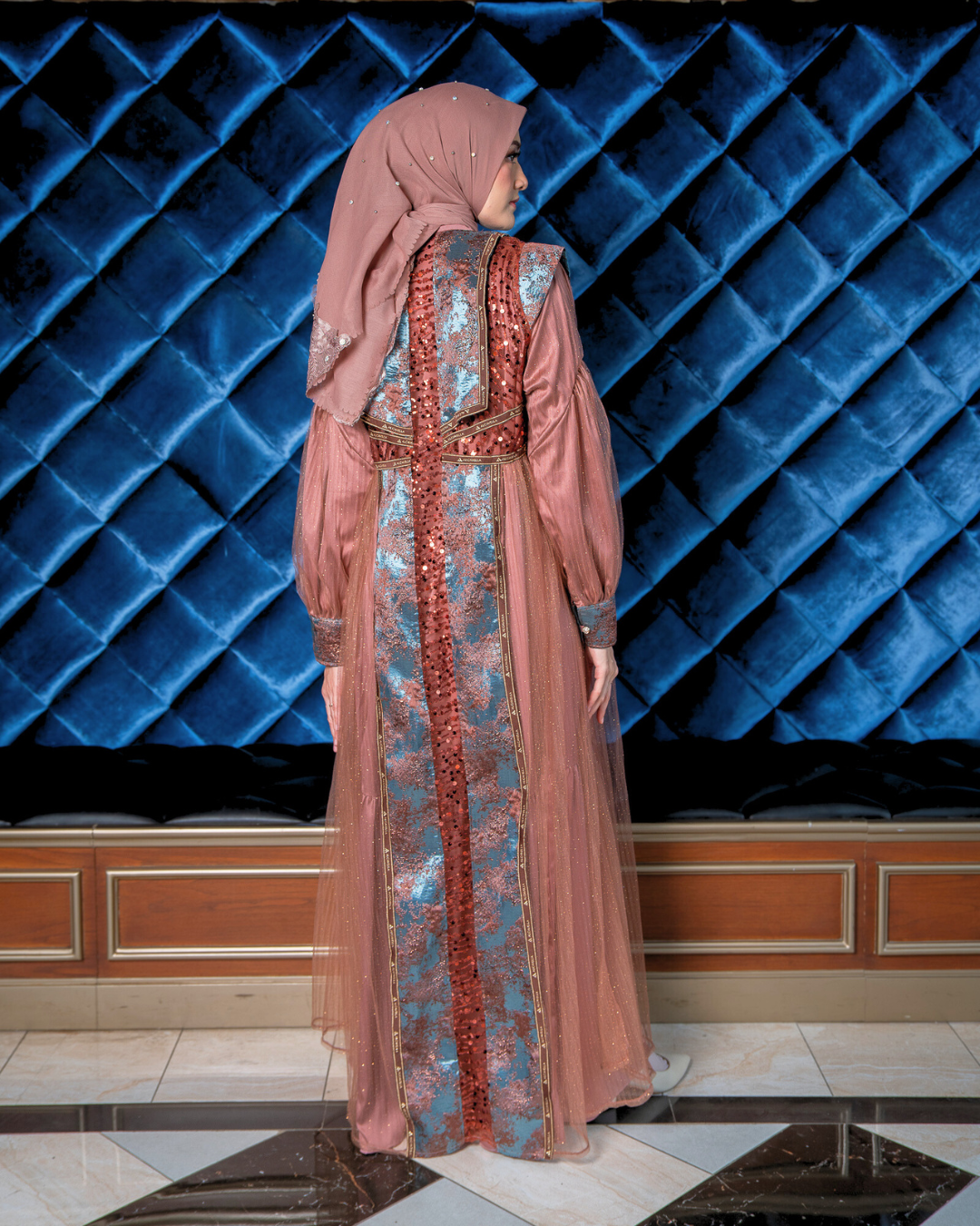 SHARADIVA DRESS - CREAM