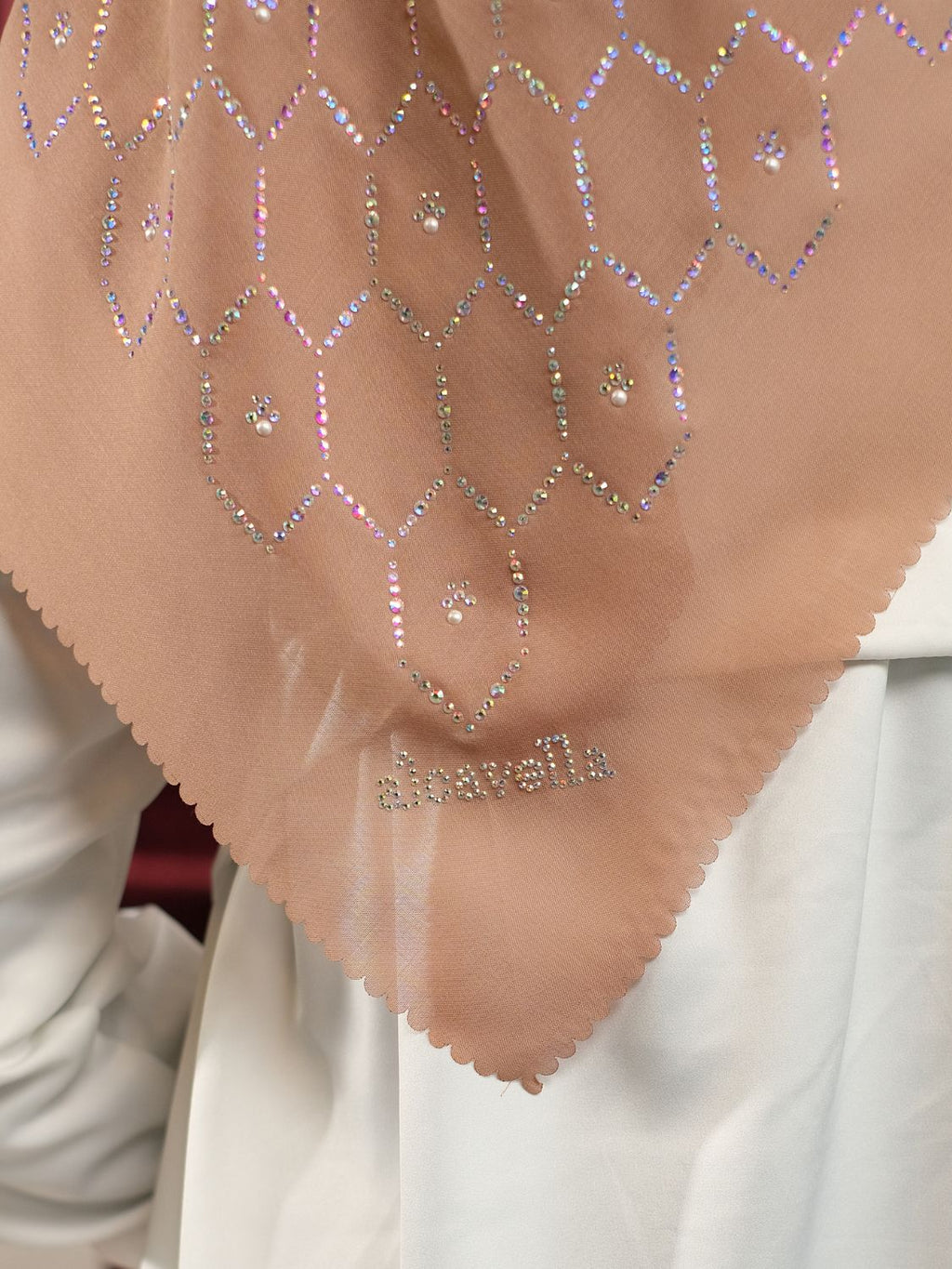 ZELIAA KRISTAL SCARF - NUDE