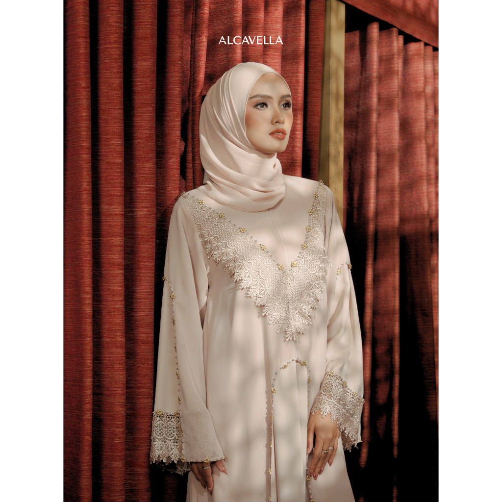 NOURA ABAYA - CREAM