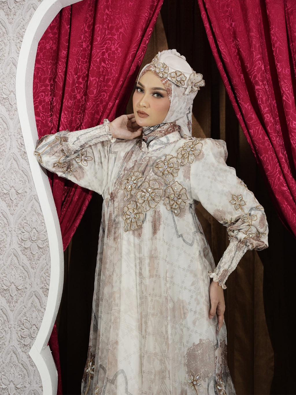ALMEERA DRESS - ALMOND BROWN