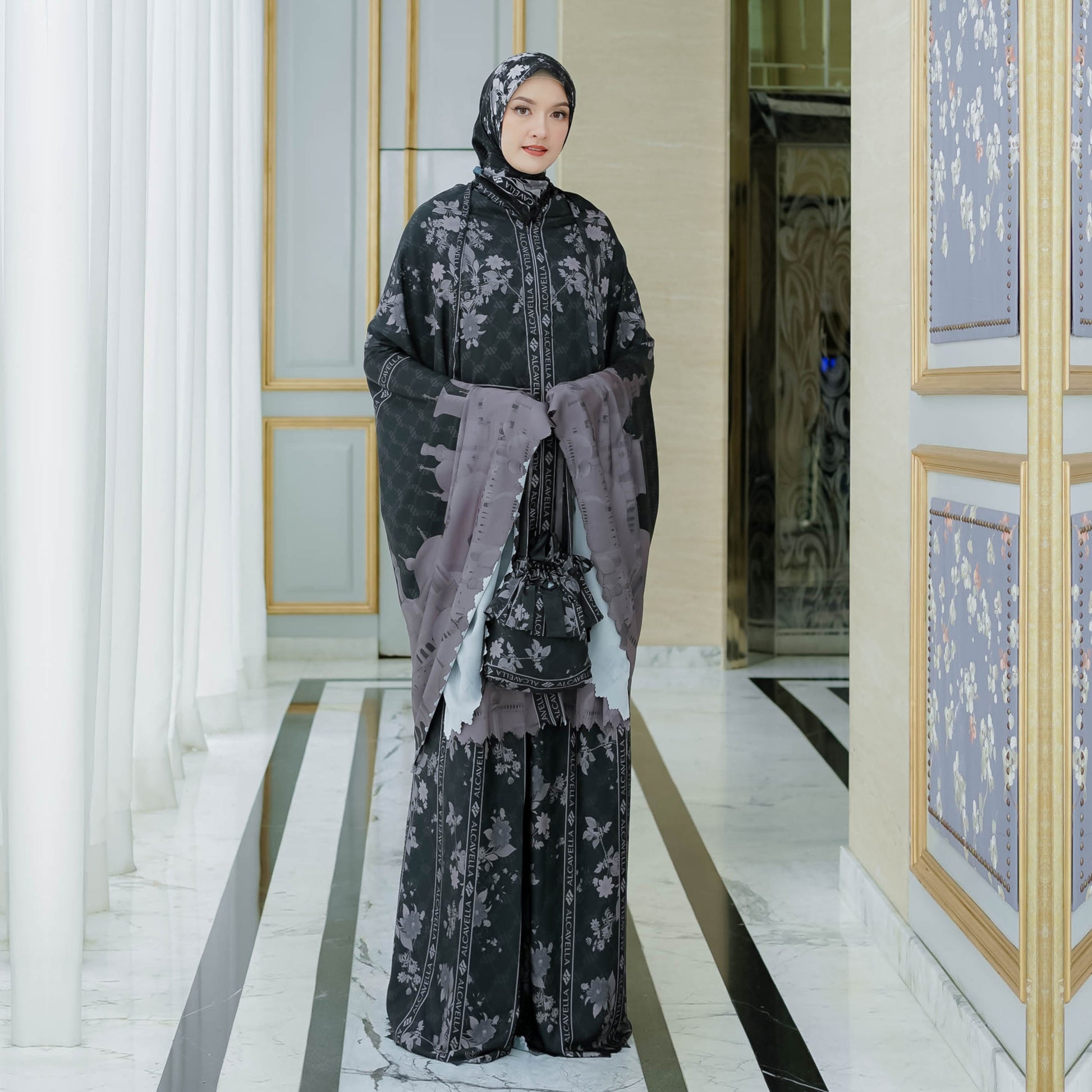MAHEERA MUKENA - BLACK