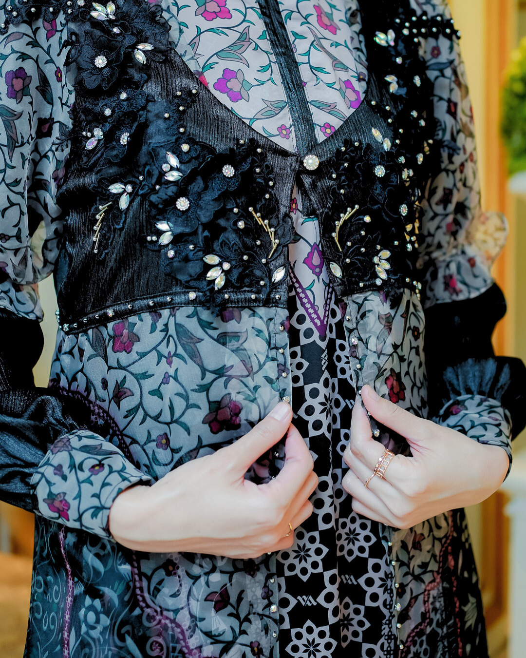 ZYANA DRESS - BLACK