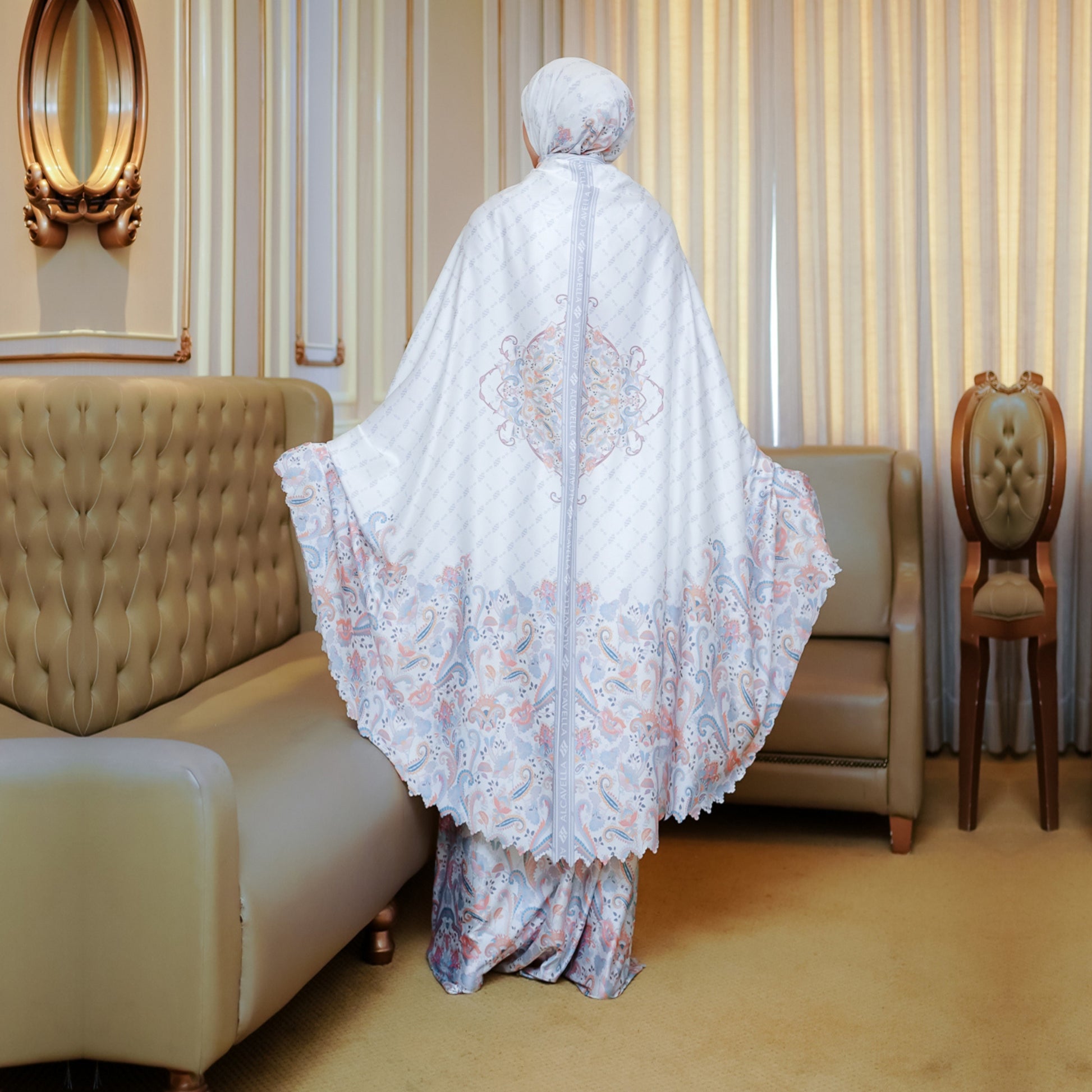 ZAURA MUKENA - WHITEBLUE