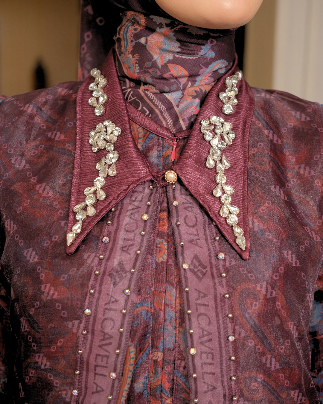 ZAURA DRESS - BURGUNDY