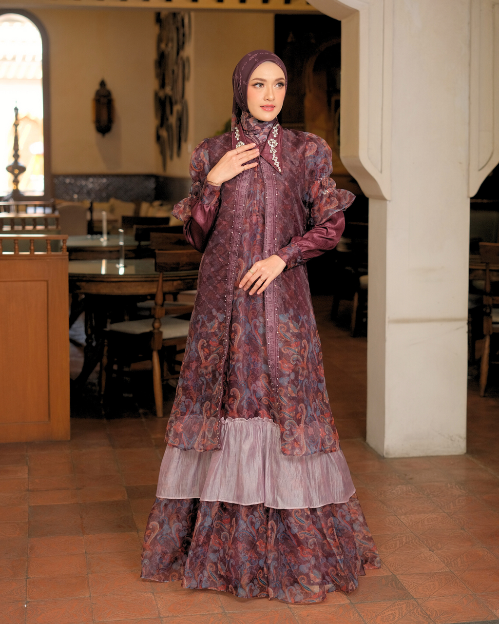 ZAURA DRESS - BURGUNDY