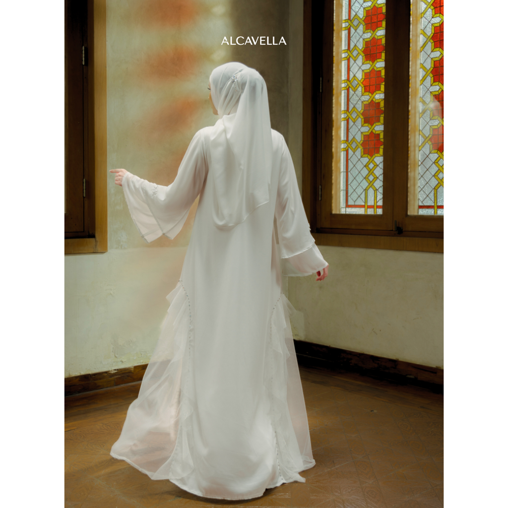 NADEEYA ABAYA - BROKENWHITE