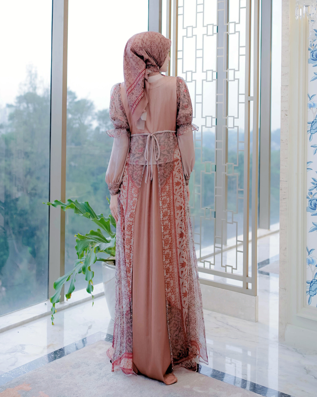 ZYANA DRESS - CREAM
