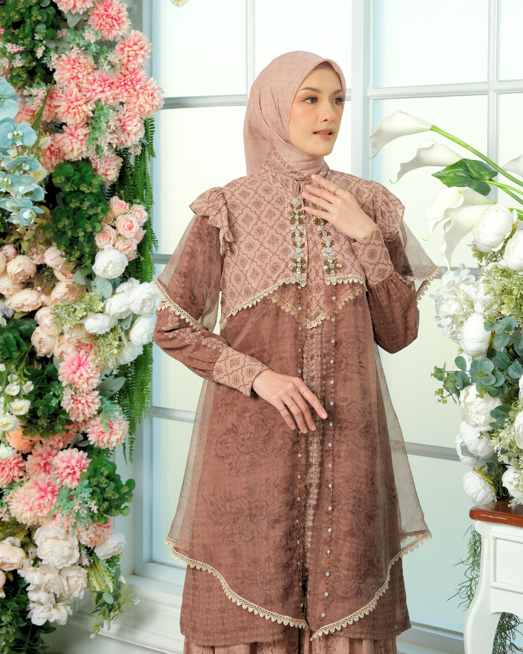 ELOURA DRESS - HAZEL MIST