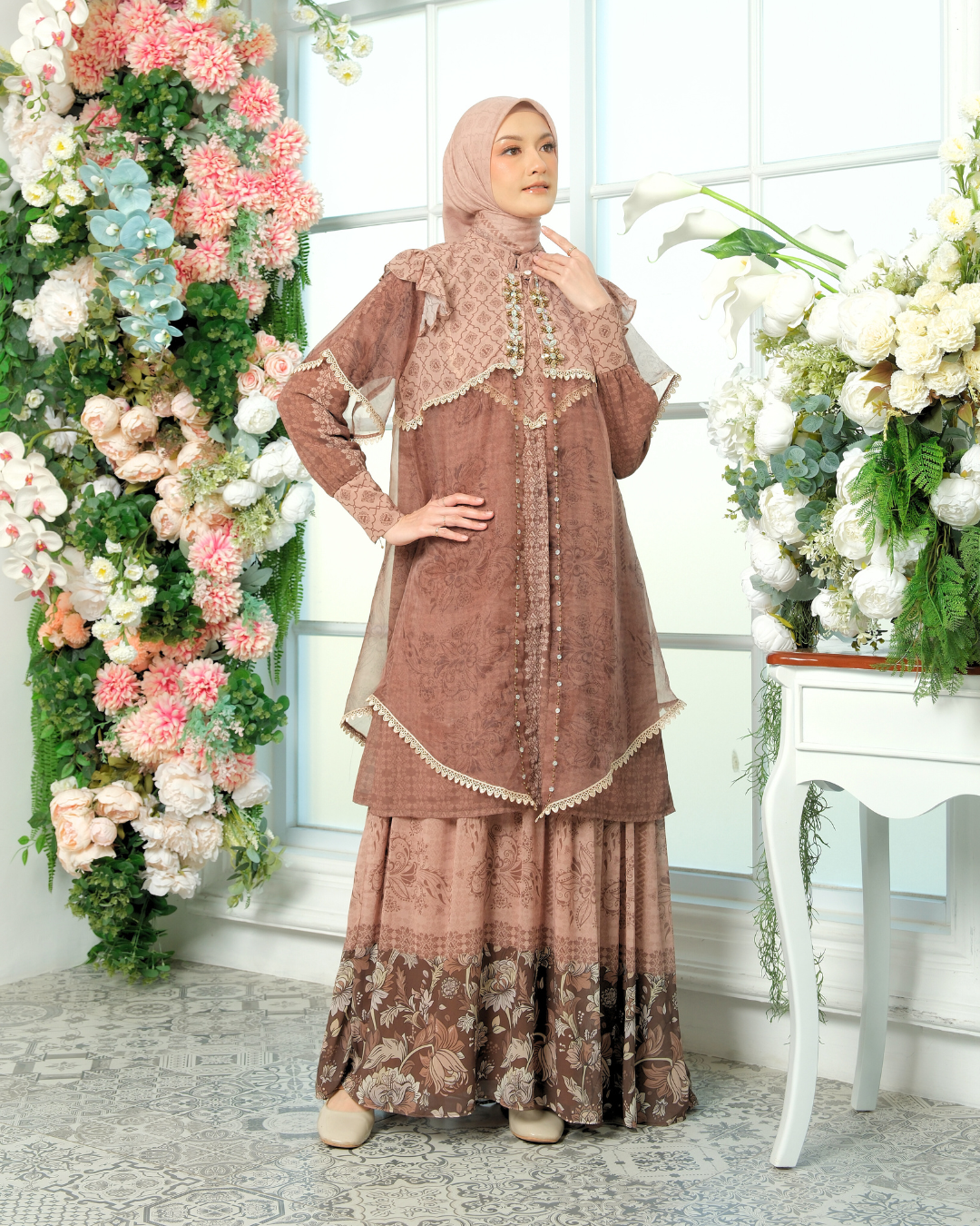 ELOURA DRESS - HAZEL MIST