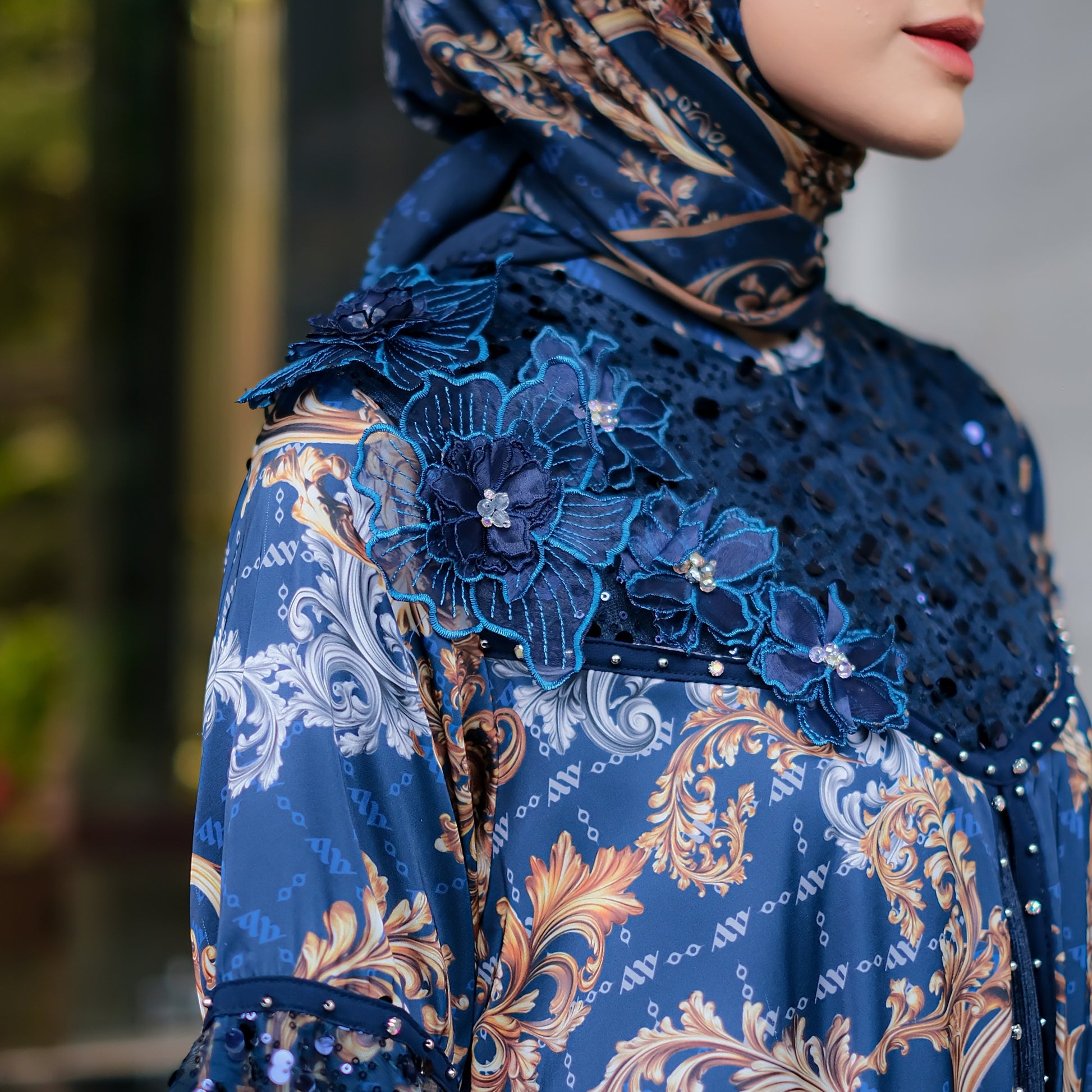 MALEEKA DRESS - NAVY