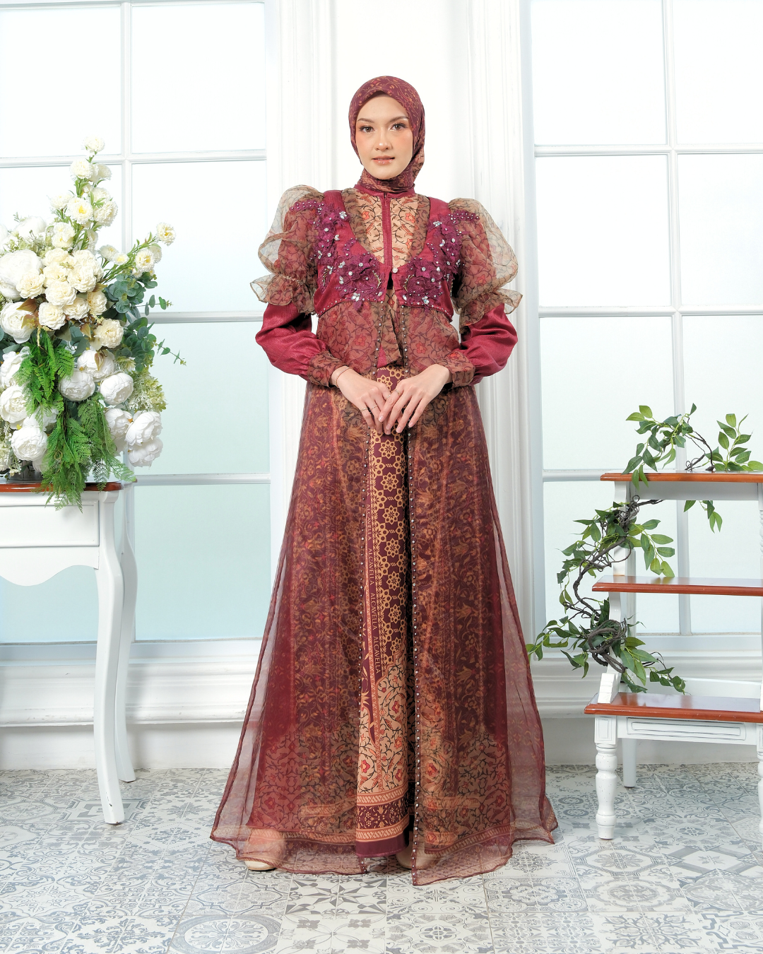 ZYANA DRESS - WINEBERRY