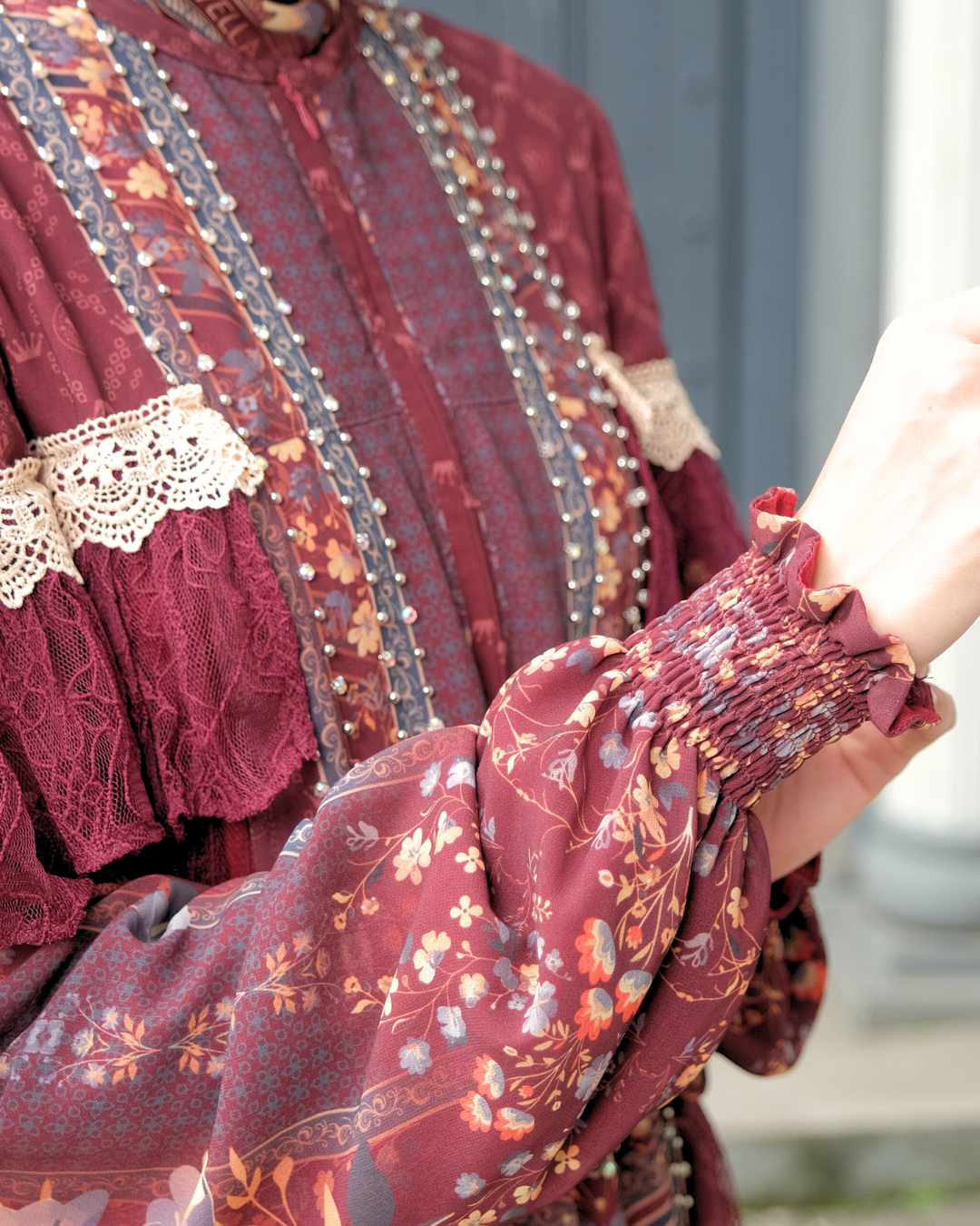 MAYESHA DRESS - MAROON