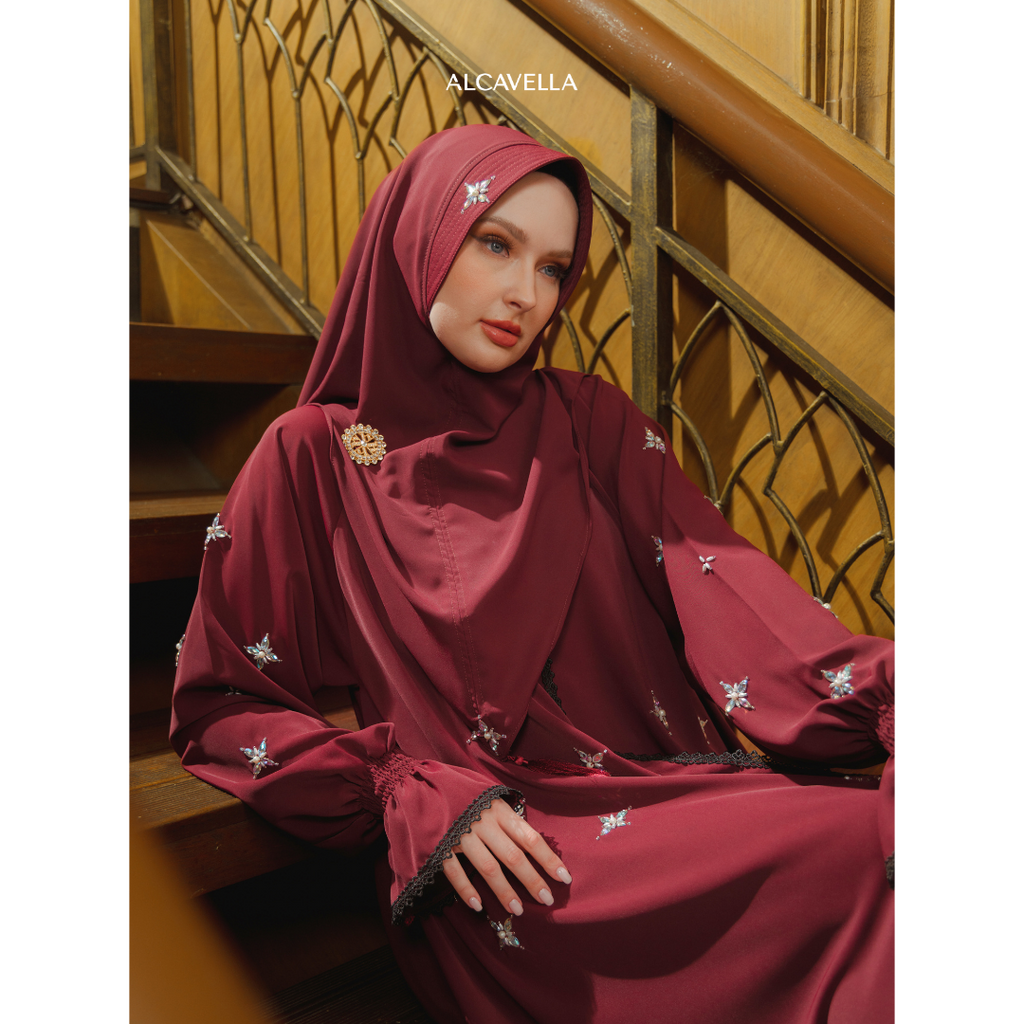 NAMEERA ABAYA - MAROON