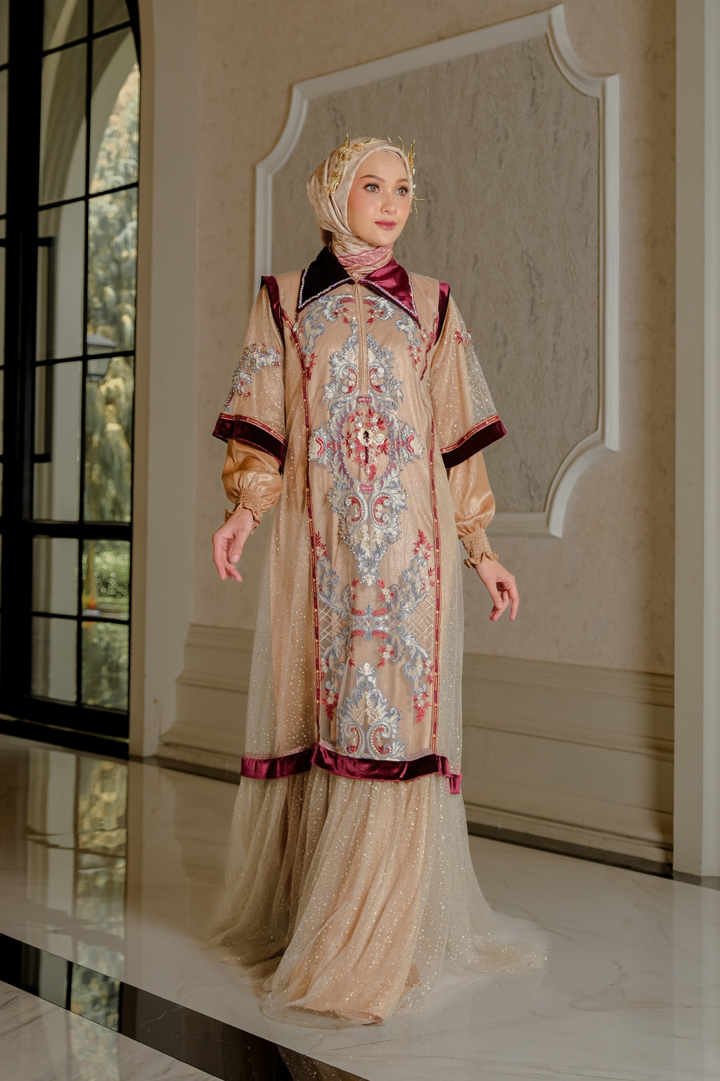 SORAYA BLOOM DRESS - WINEBERRY