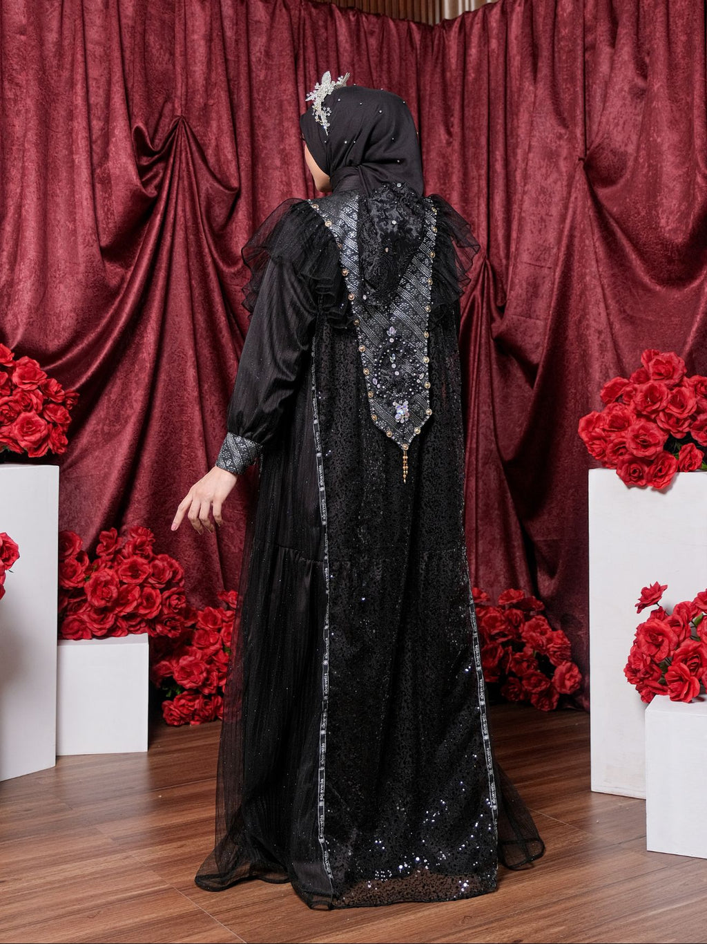 SHARADIVA AYARAA DRESS - BLACK