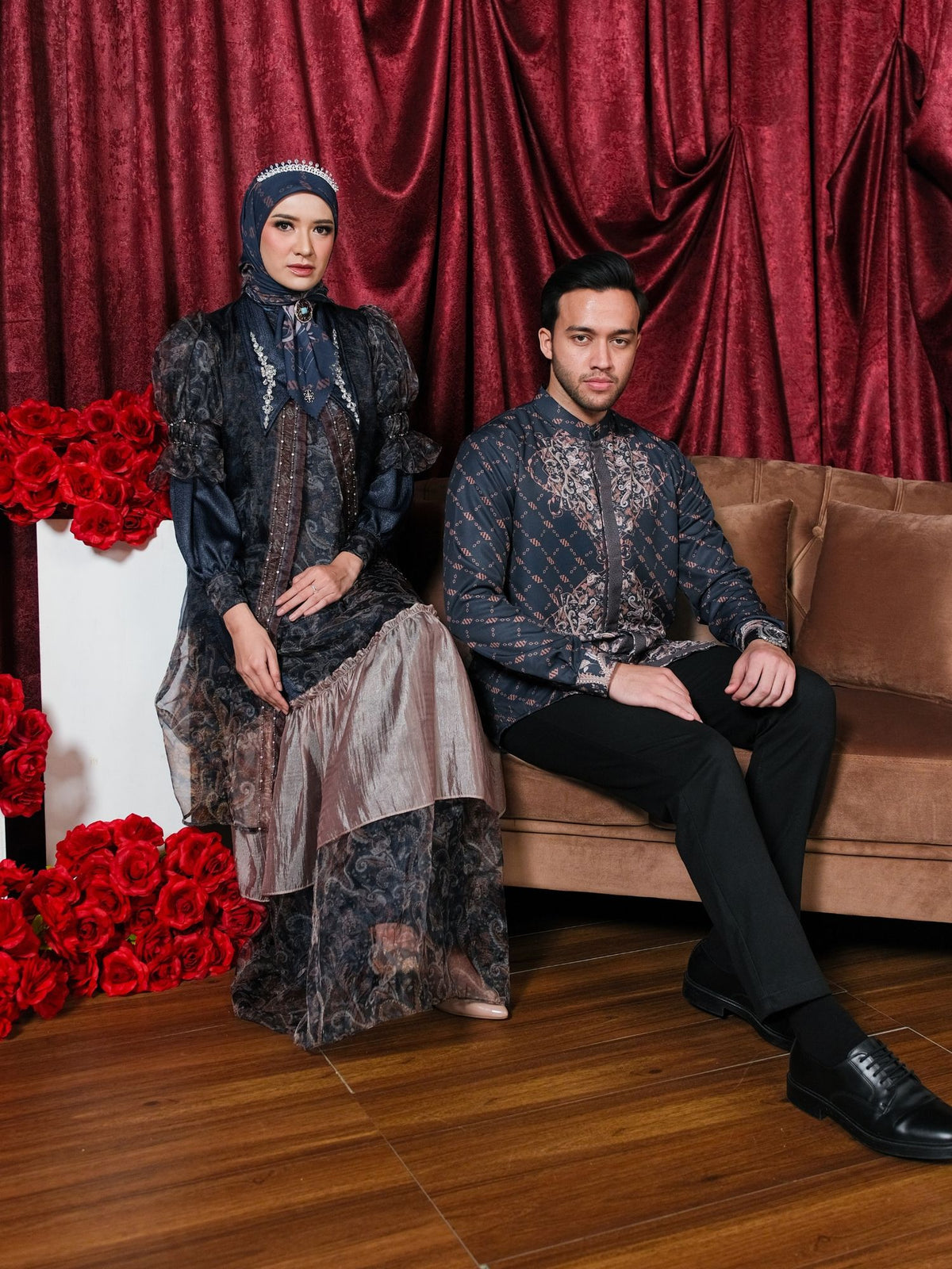 ZAURA DRESS - NAVY