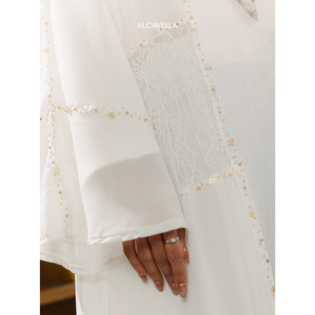SHABEEA ABAYA - BROKENWHITE