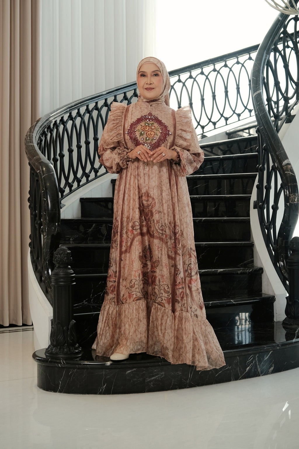 ELVARA DRESS - SOFT SAND