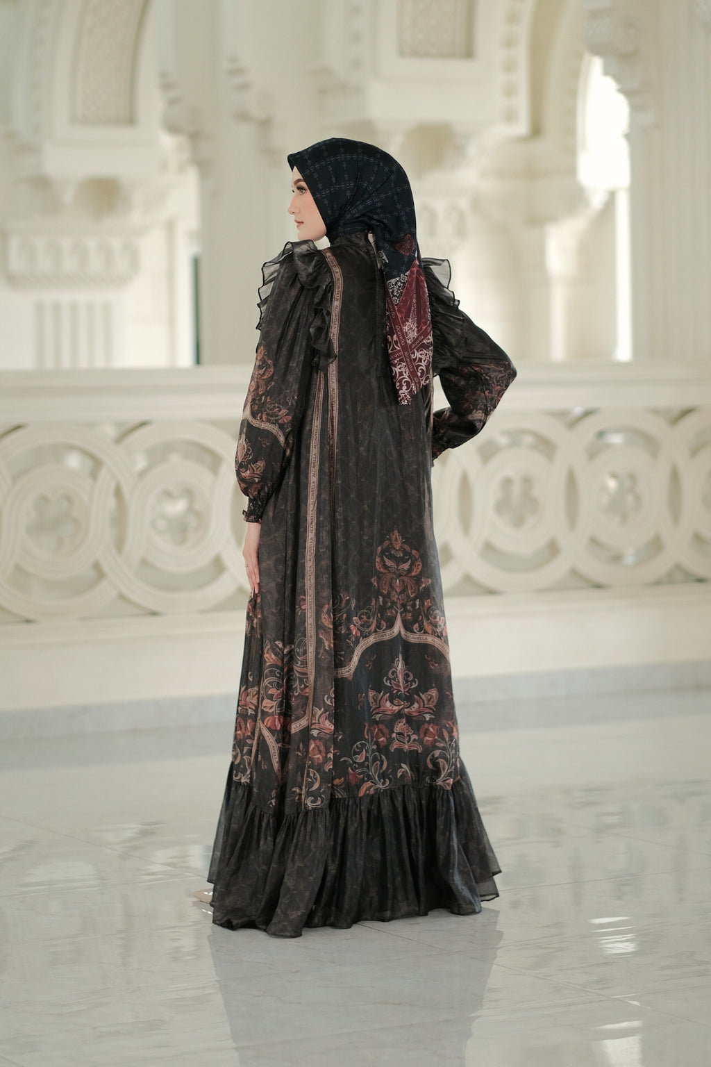 ELVARA DRESS - BLACK