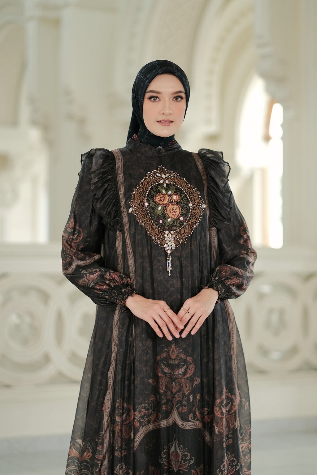 ELVARA DRESS - BLACK