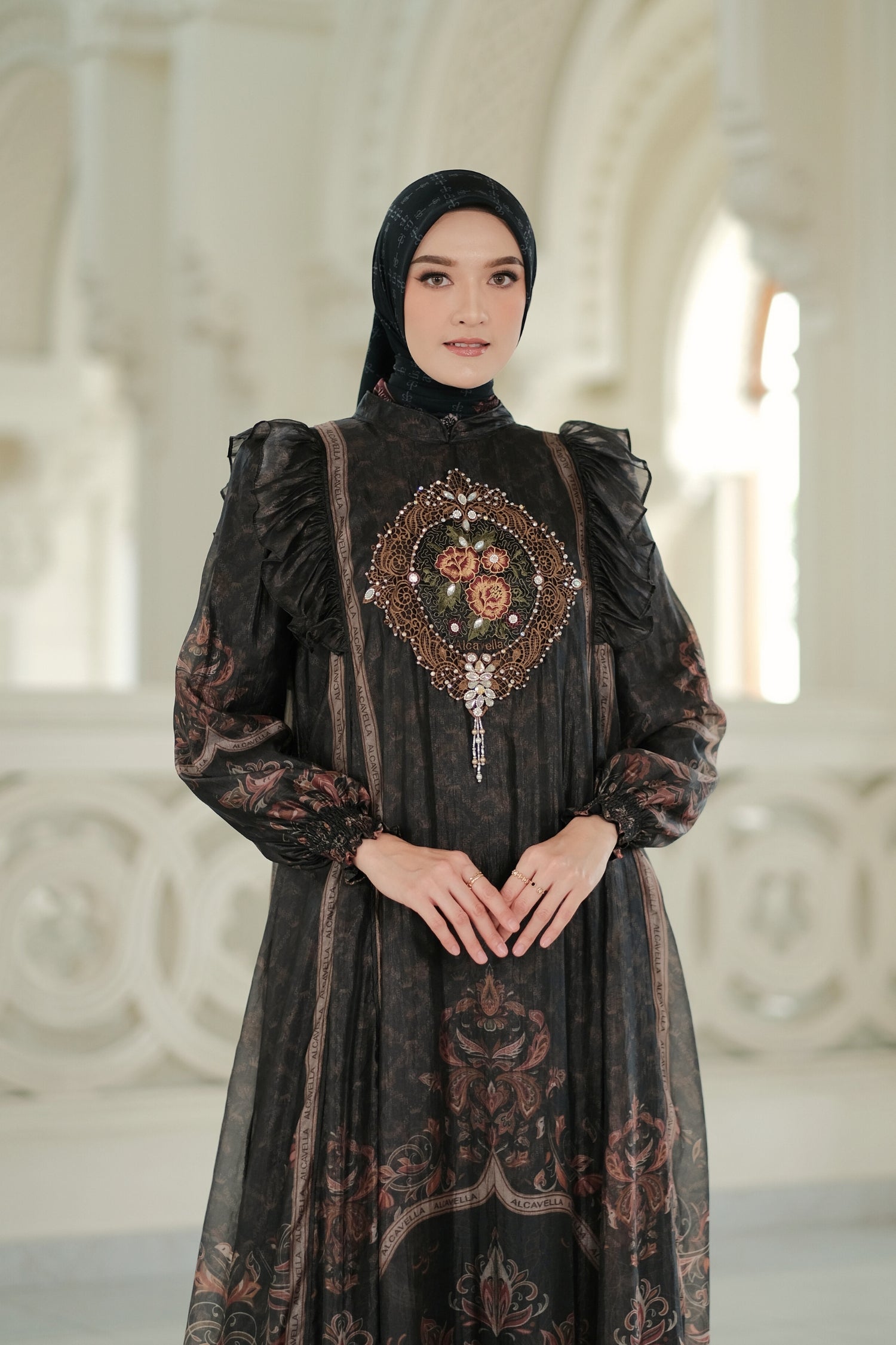 ELVARA DRESS - BLACK