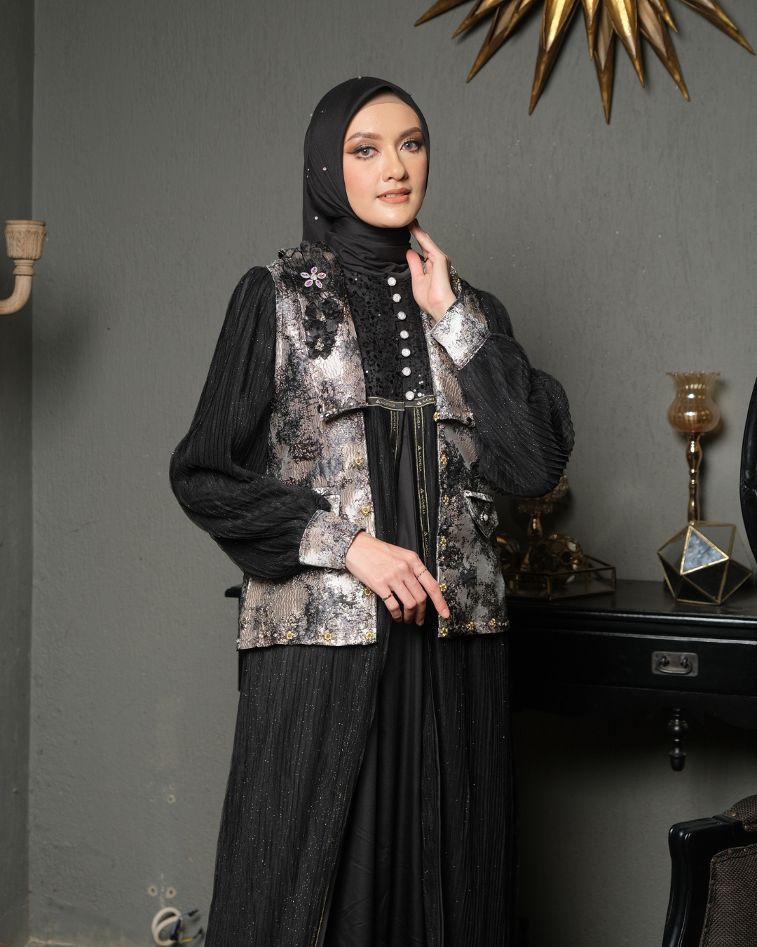 SHARADIVA DRESS - BLACK