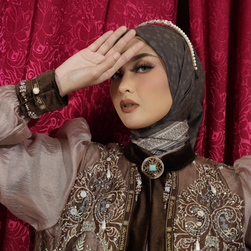 SORAYA KHAFIA DRESS - MAHOGANY